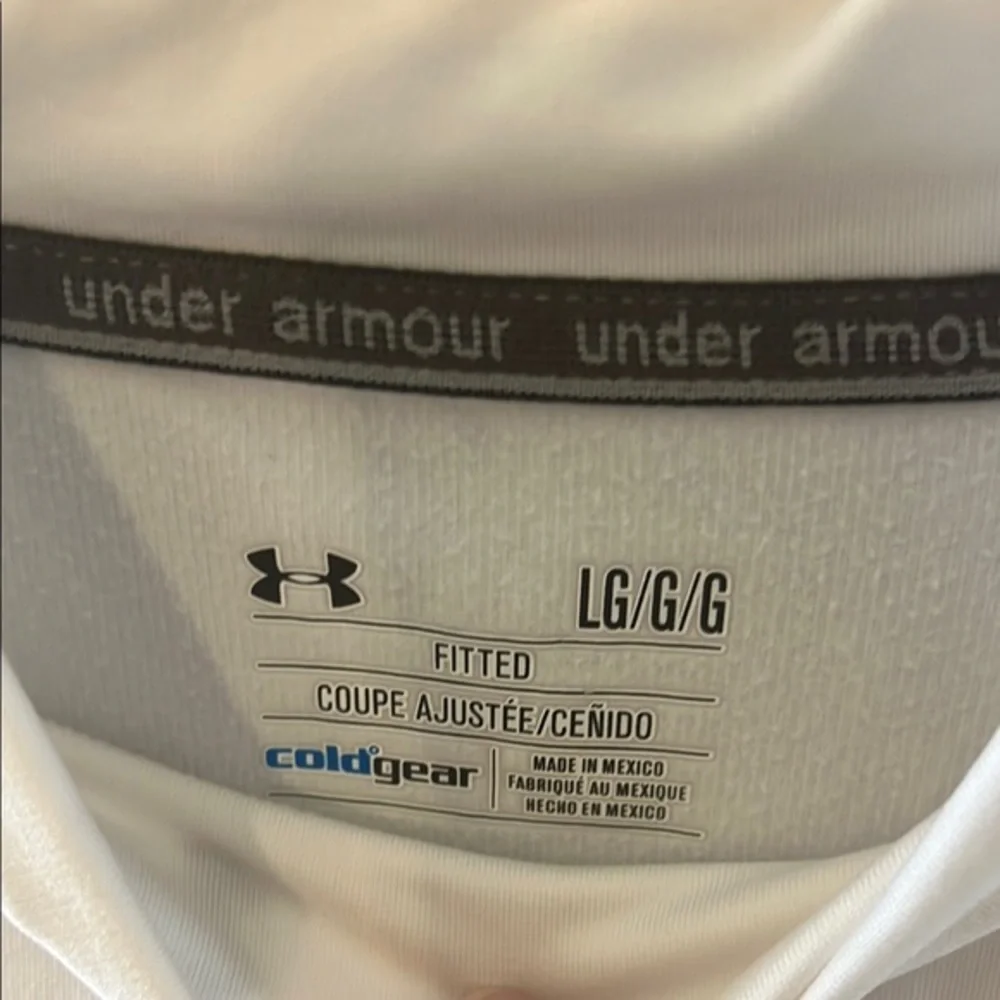 Under Armour White Fitted‎ Long Sleeve sports top
